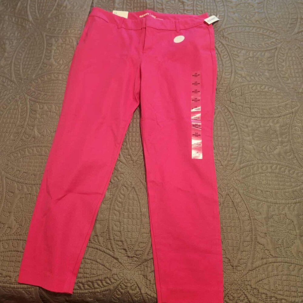 Old Navy Pixie mid rise Pants